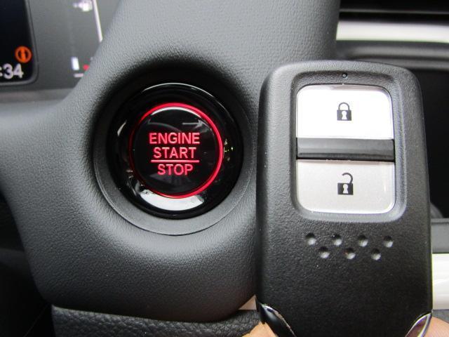 UZ0048105794_13_002.jpg