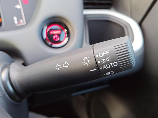 UZ0048340198_17_001.jpg