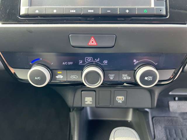 U00048016864_35_001.jpg