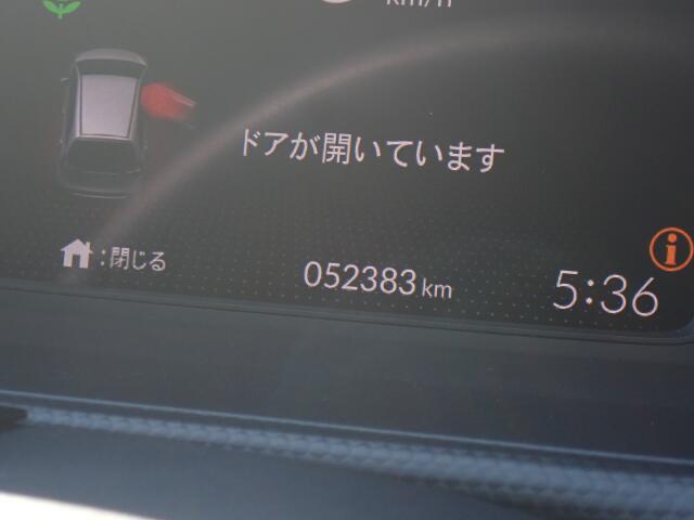 UZ0048417918_10_001.jpg