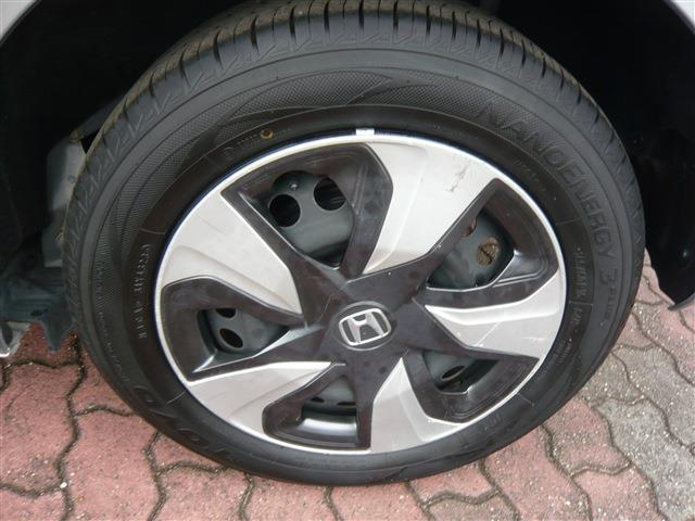 UJ0047803481_34_002.jpg