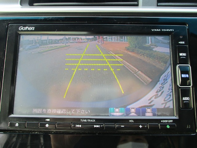 UZ0046970620_7_001.jpg