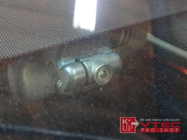 UJ0047993293_56_002.jpg