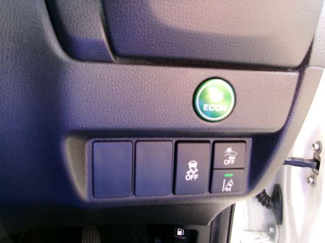 U00048303843_30_001.jpg