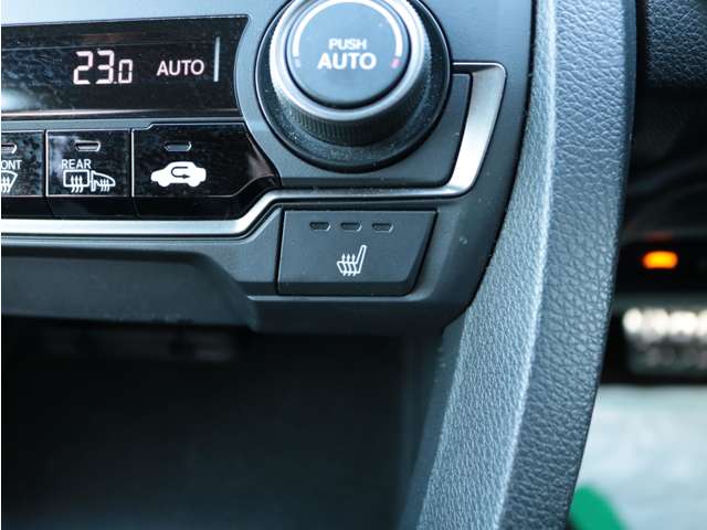 U00047135987_30_003.jpg