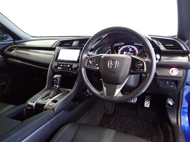 UJ0047936618_41_001.jpg