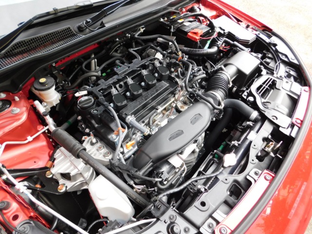UZ0048291564_45_001.jpg