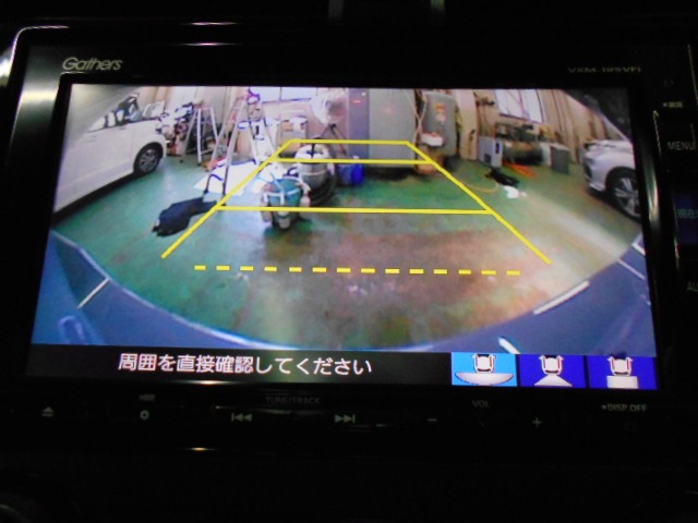 UZ0048458909_10_002.jpg