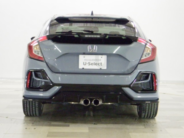 UZ0048458909_6_003.jpg