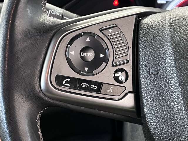 UJ0047630445_35_002.jpg
