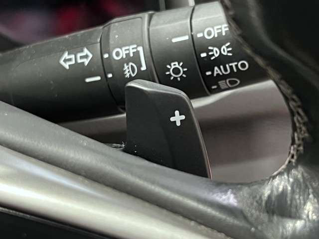 UJ0047561611_37_002.jpg