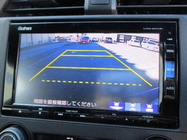 UZ0047247522_12_001.jpg