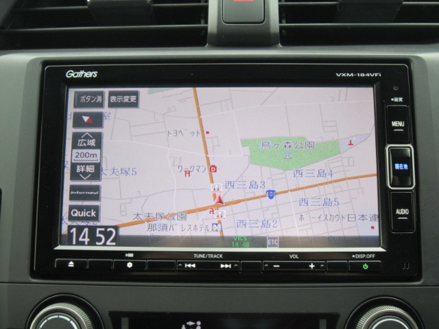 UZ0048485344_10_001.jpg