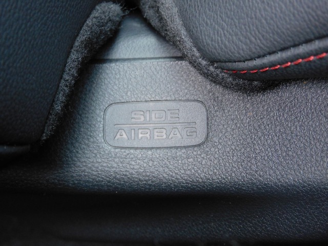 U00047791576_33_001.jpg