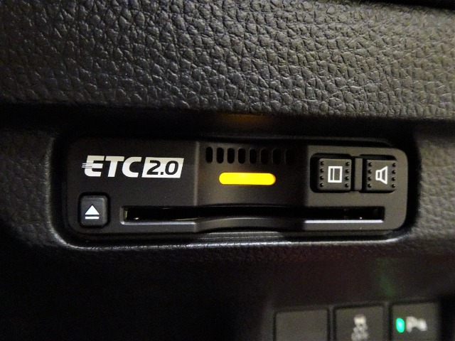 U00046910793_3_001.jpg