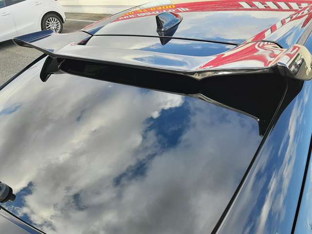UJ0047680018_66_001.jpg