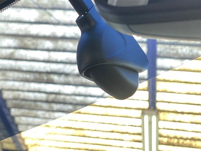 UJ0048303935_36_001.jpg