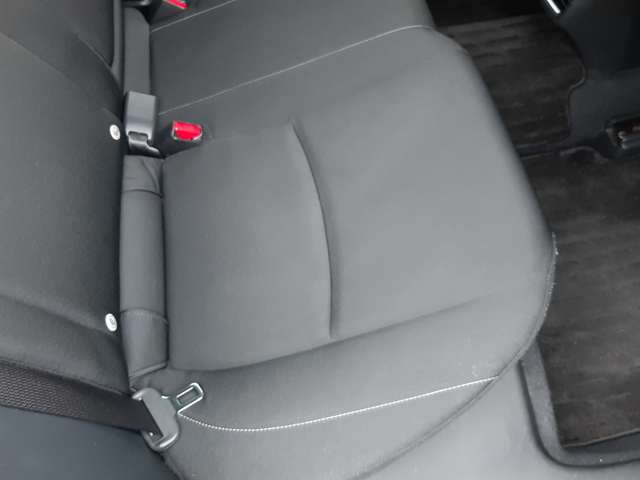 UJ0046378466_47_001.jpg