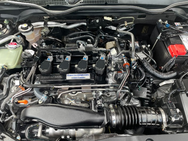 UZ0047794087_19_002.jpg