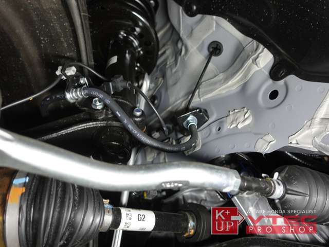 UJ0048079782_17_003.jpg