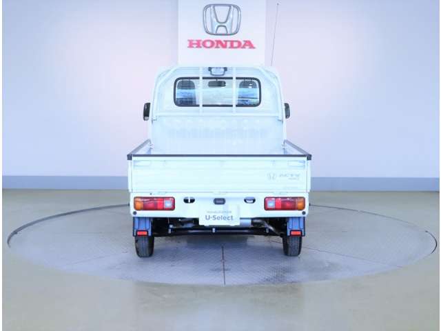 UZ0048391720_7_001.jpg