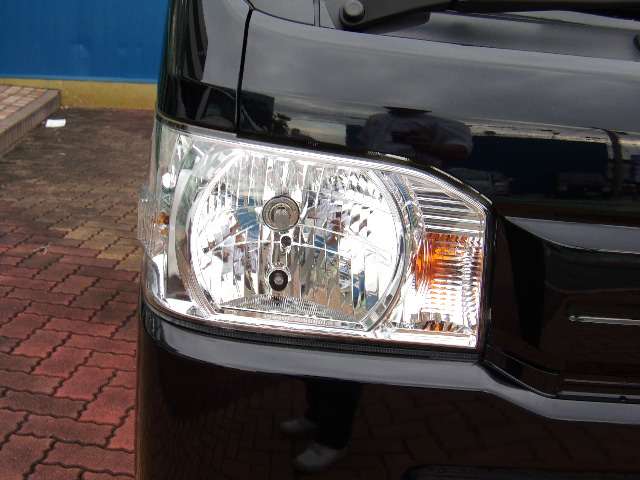U00046908898_7_001.jpg