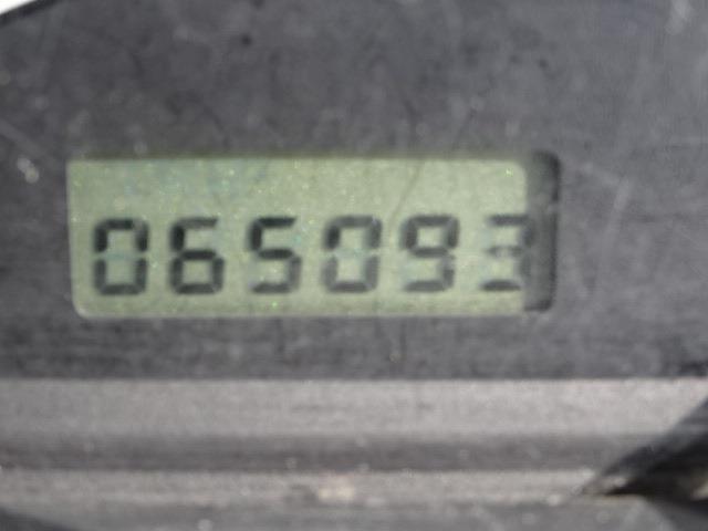 UJ0048092413_9_001.jpg