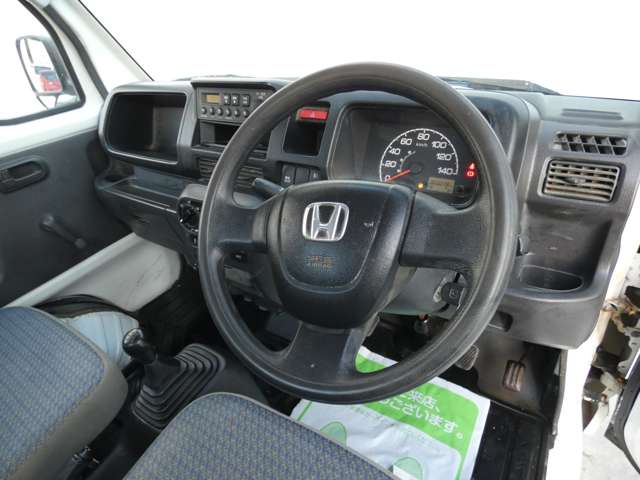 UZ0046189312_13_003.jpg
