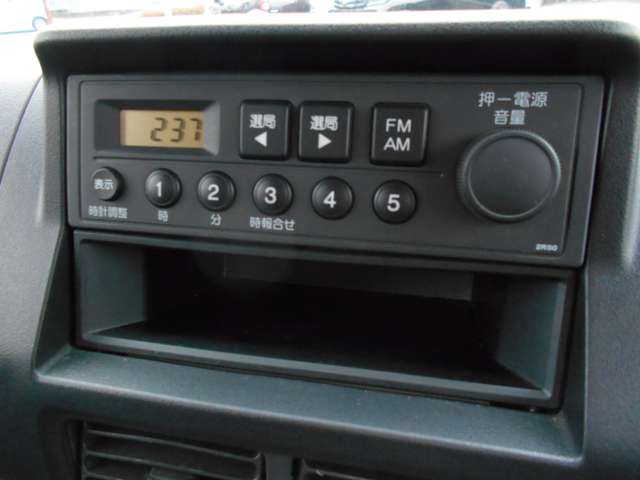 U00048192670_18_001.jpg