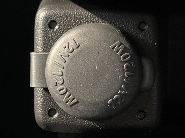 UZ0048151015_53_001.jpg