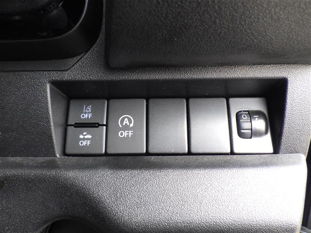 UZ0048209799_10_002.jpg