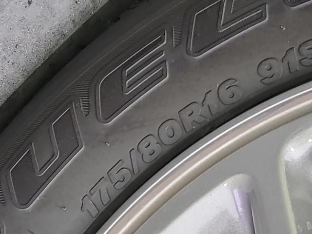 UZ0047807039_61_001.jpg