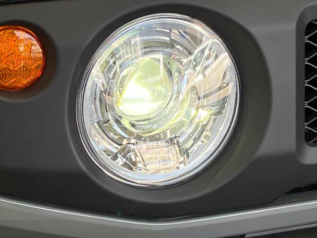 UZ0048265010_68_001.jpg