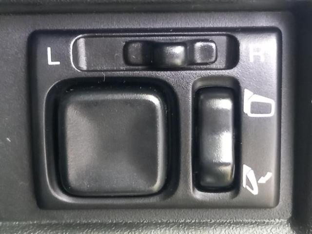 UZ0048338992_34_002.jpg