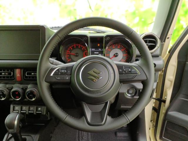 UZ0047580878_9_001.jpg