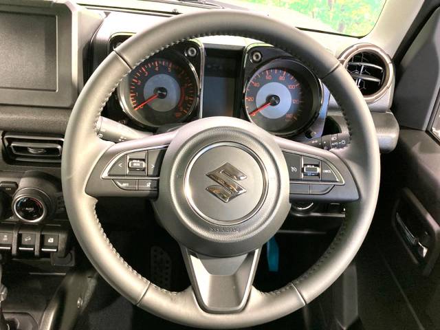 UZ0048382035_10_001.jpg