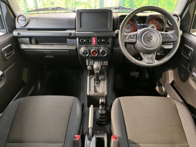 UZ0046745350_1_001.jpg