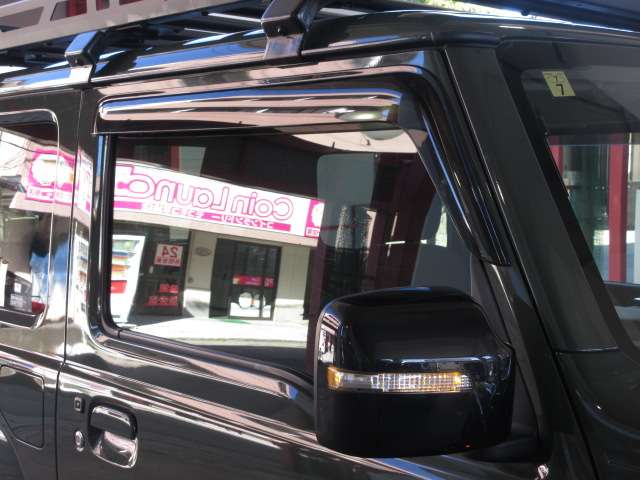 U00047872121_19_001.jpg