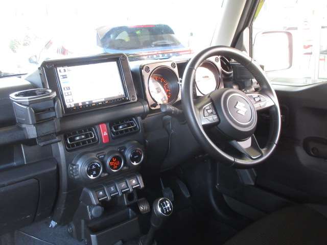 U00047872121_41_001.jpg