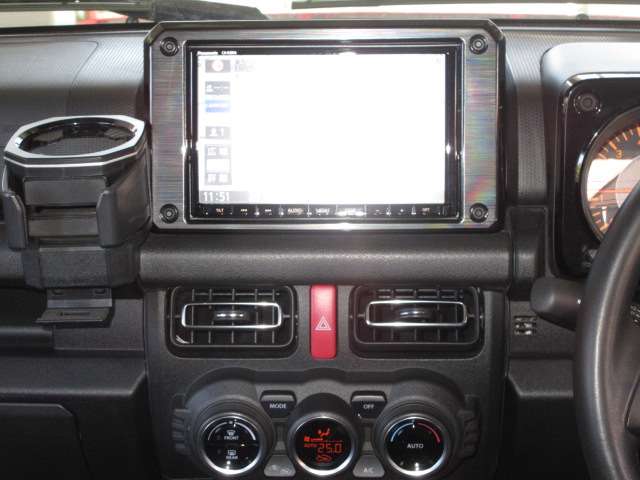 U00047872121_43_001.jpg