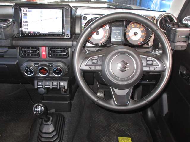 U00047872121_45_001.jpg