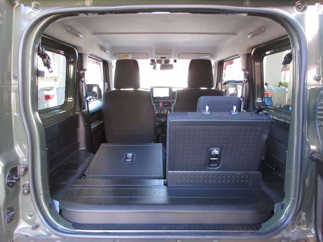 U00047872121_59_001.jpg