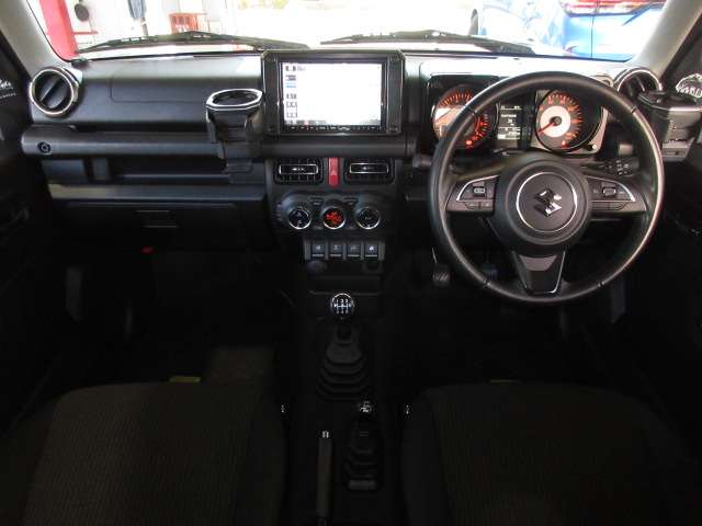 U00047872121_8_001.jpg