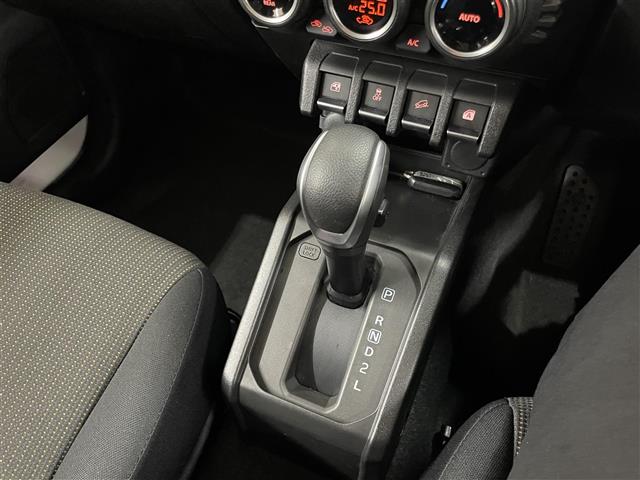 UZ0048202888_6_002.jpg