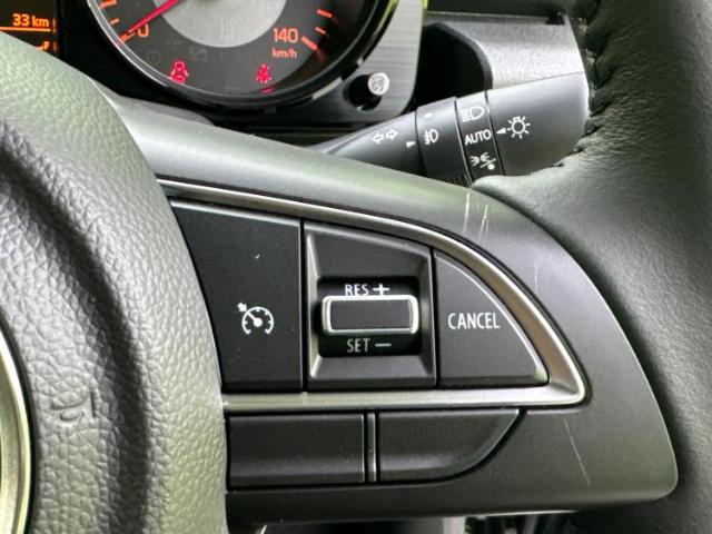 UZ0048192790_14_001.jpg