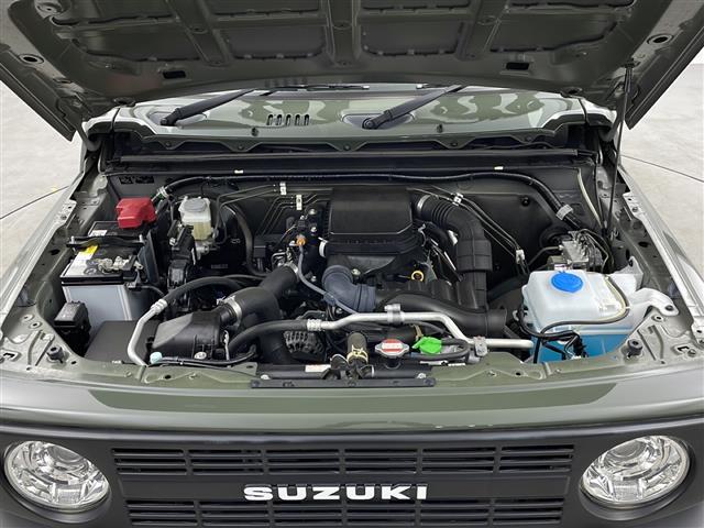 UZ0048087040_53_001.jpg