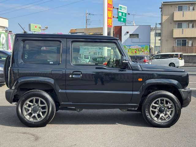 UZ0048184138_8_002.jpg