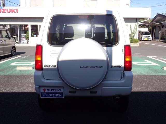 UZ0046553589_9_005.jpg