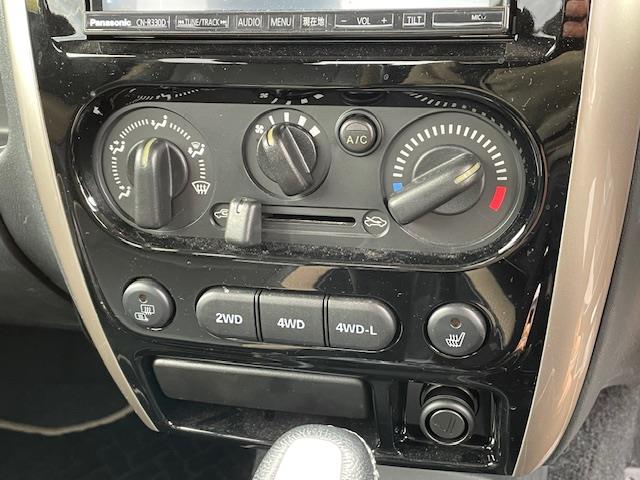 UZ0048149730_7_003.jpg