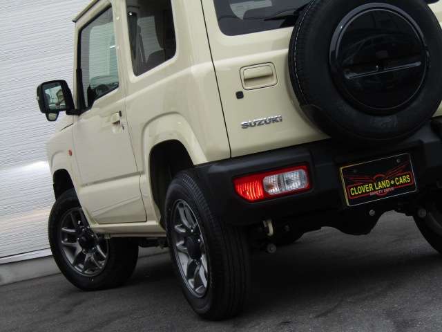 U00047628319_9_001.jpg